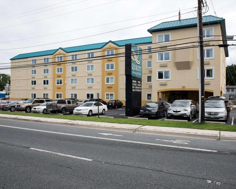 Country Inn & Suites By Radisson Rehoboth Beach - Dewey Exterior photo